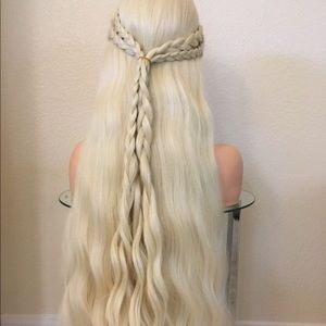 Blonde 36 inch wig!